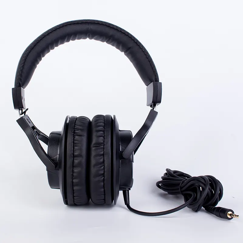 Professional Monitoring Headphones – Precision in Sound