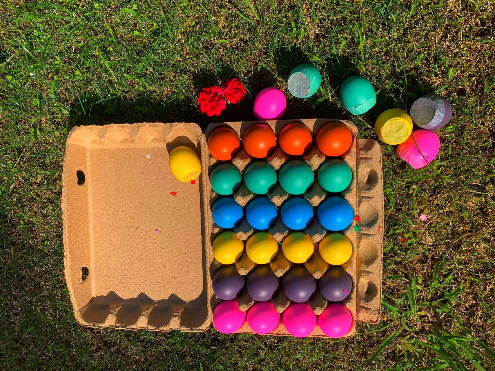 Celebre la Pascua con huevos de confeti: ¡Crack, risa y comparte alegría!