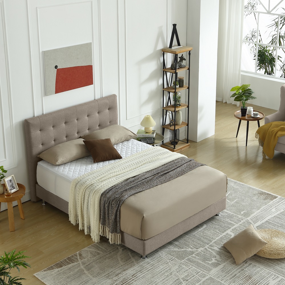 Enhance Your Bedroom Décor with an Upholstered Bed Frame
