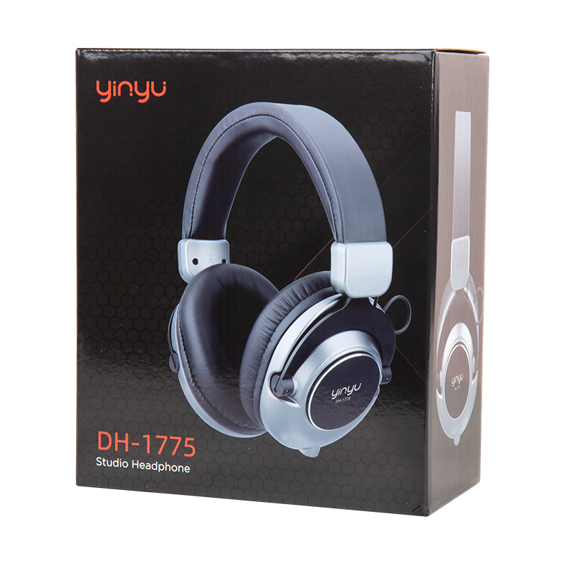 Studio monitor headphones
