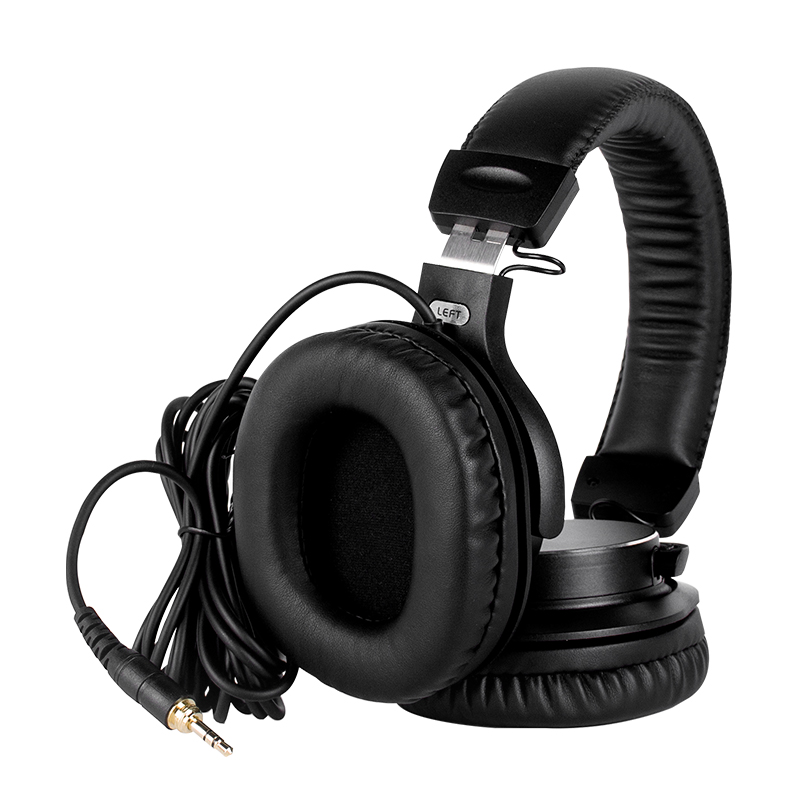 studio headphones for travel