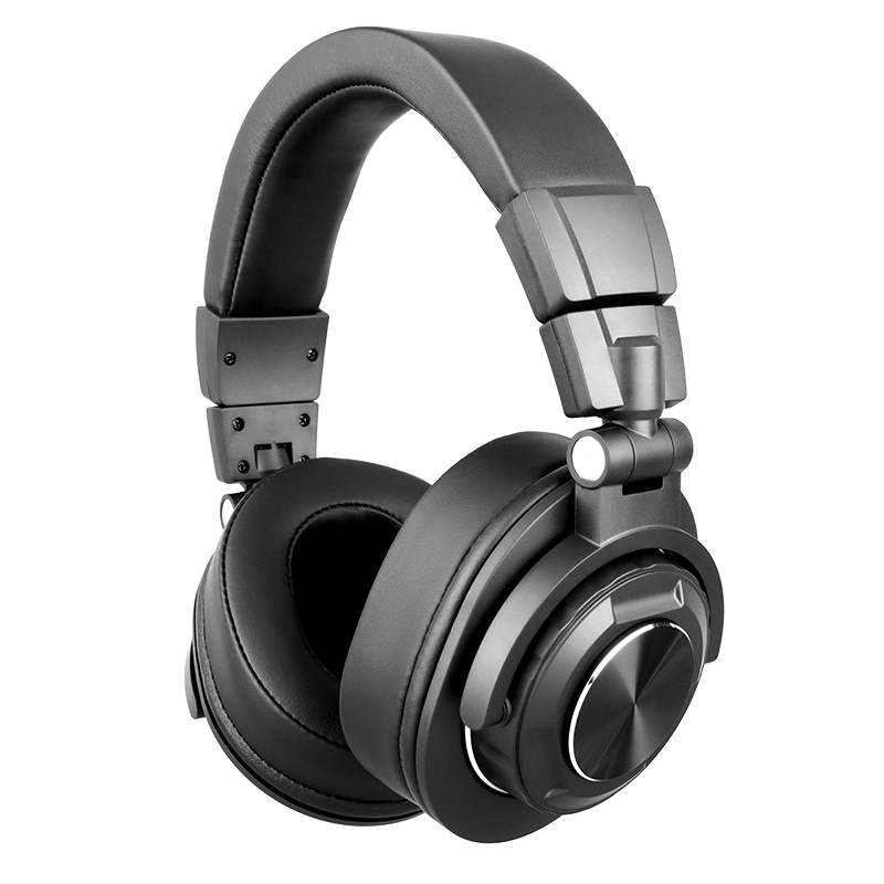 studio headphones for live streaming