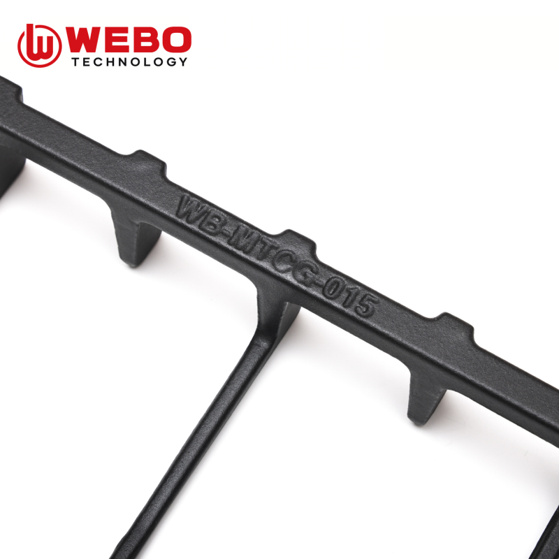 アイアンパンを鋳造して、2バーナーをサポートします