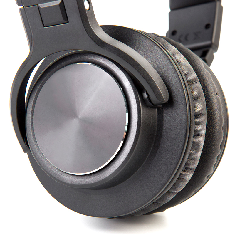 monitor headphones for guitarists