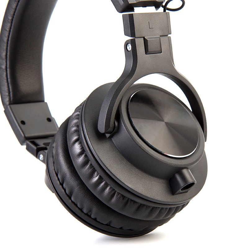 monitor headphones for DJs
