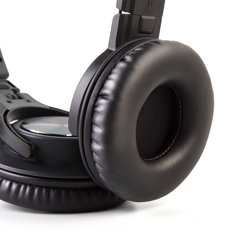 monitor headphones for vocalists