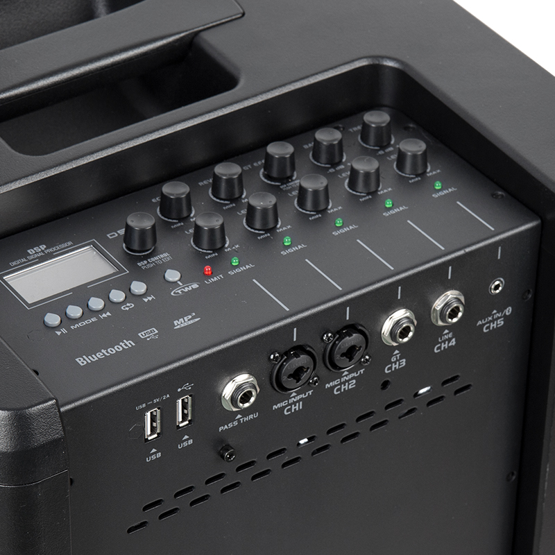 Powered column speakers