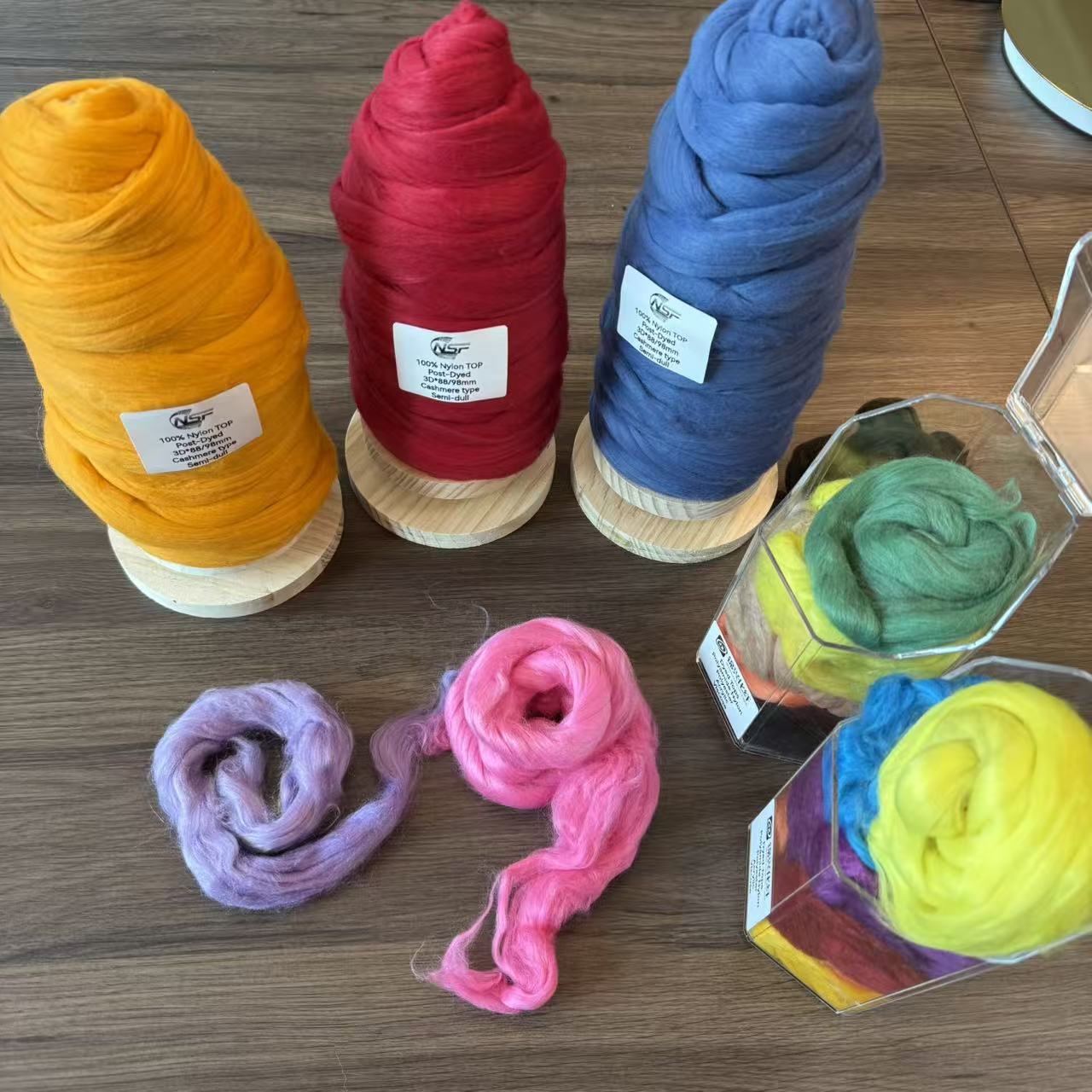  Nylon fiber Top Post-dyed coloed