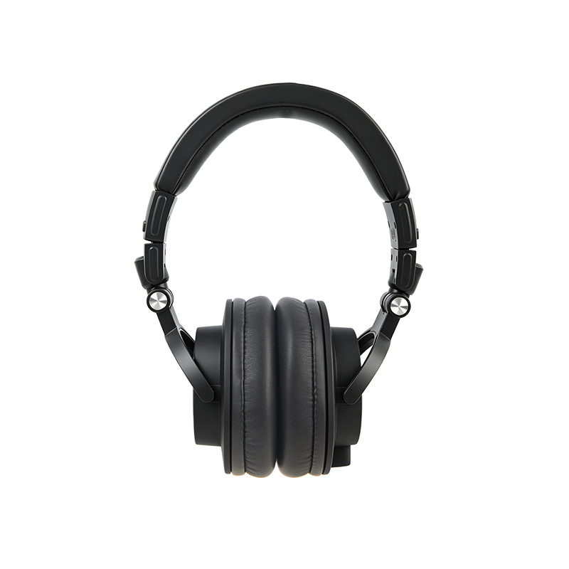professional studio headphones for tracking